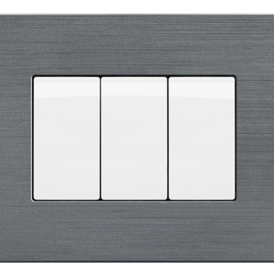 Placca in Tecnopolimero Spazzolato 3 Posti Grigio Mapam Compatibile Bticino Matix